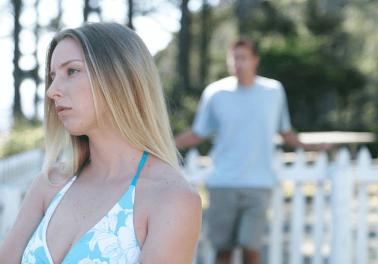 61 señales de maltrato emocional en una relación