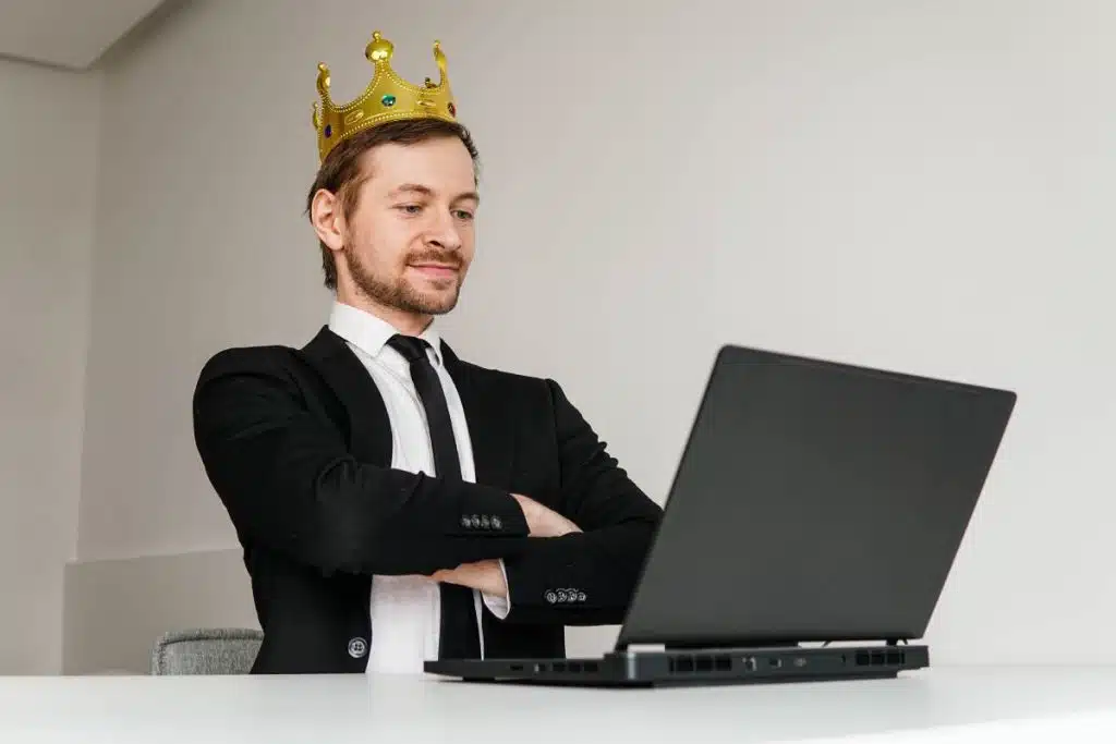 Cómo no ser arrogante (13 maneras de dejar de comportarse como un imbécil)